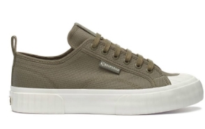 Mi experiencia universitaria con las Superga: comodidad, estilo y aprendizajes de uso diario